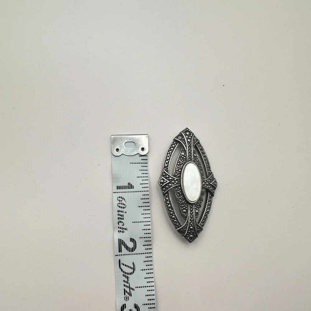 Vintage 90s Silver Tone Mother of Pearl Oval Marcasite Brooch Pin Jewelry